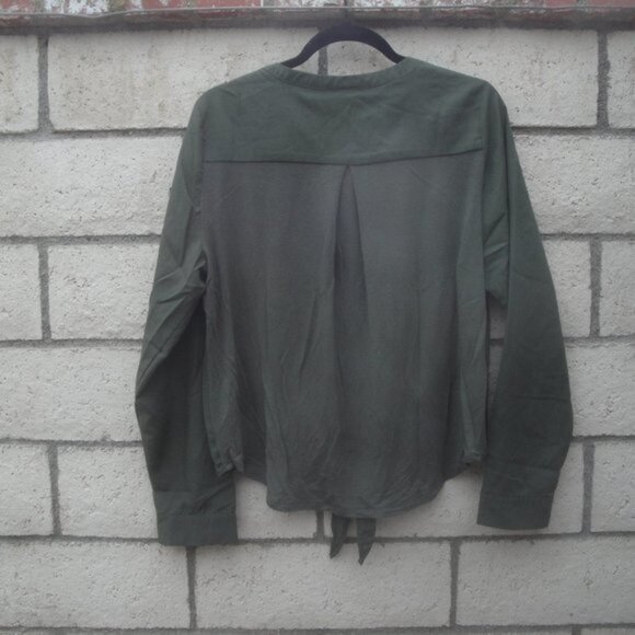 A New Day Womens Shirt Size XL Olive Green Long Sleeve Tie Front Button Down - Picture 4 of 7